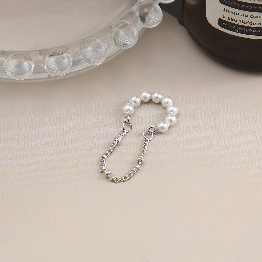 Damen Eleganter Ohrschmuck mit besonderen Ketten- und Perlenakzenten Shop Nory