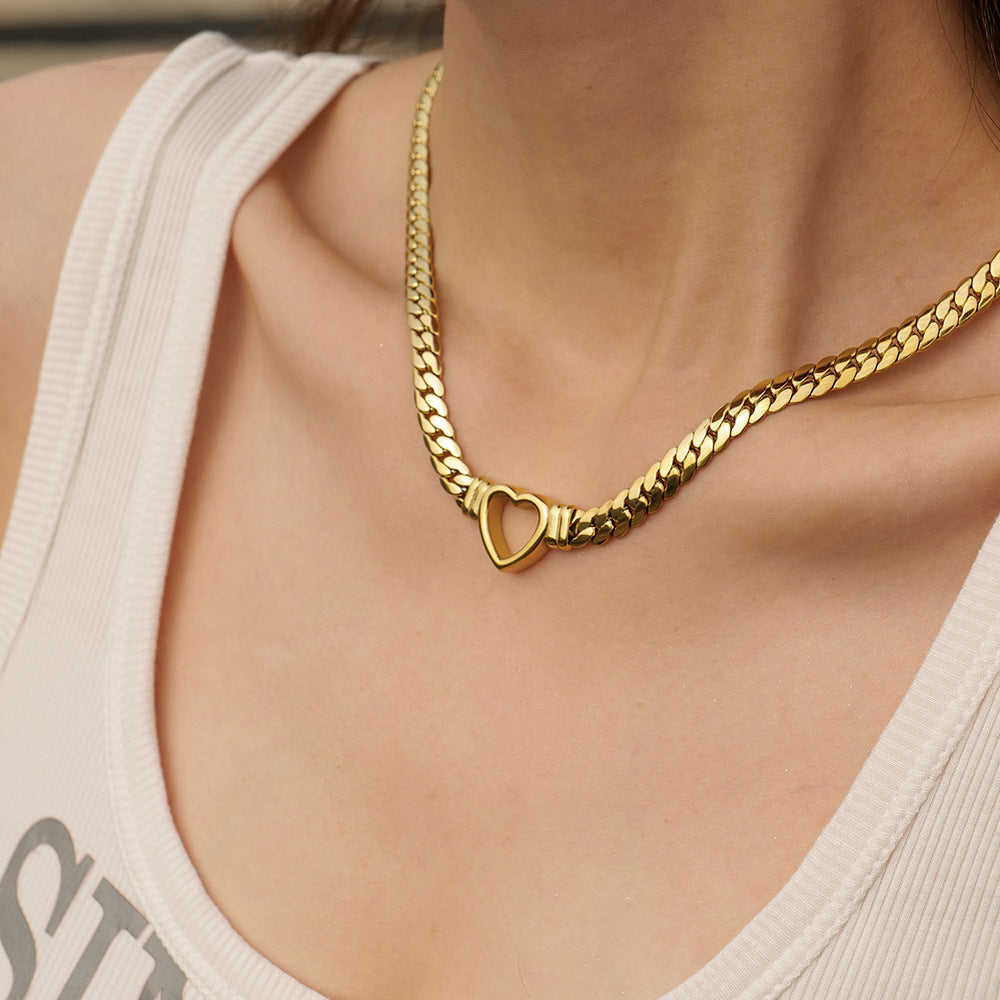 Damen Halskette aus hypoallergenem Edelstahl mit klassischem Herzanhänger Shop Nory