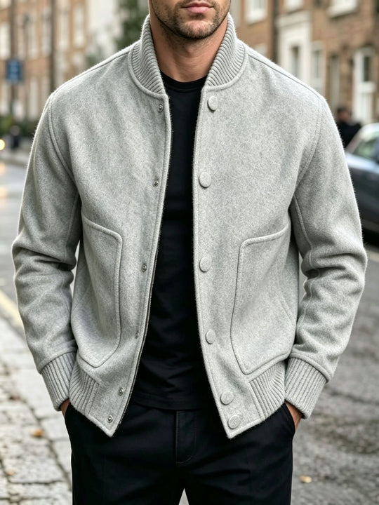 Herren Stilvolle Strickjacke mit Knopfverschluss
