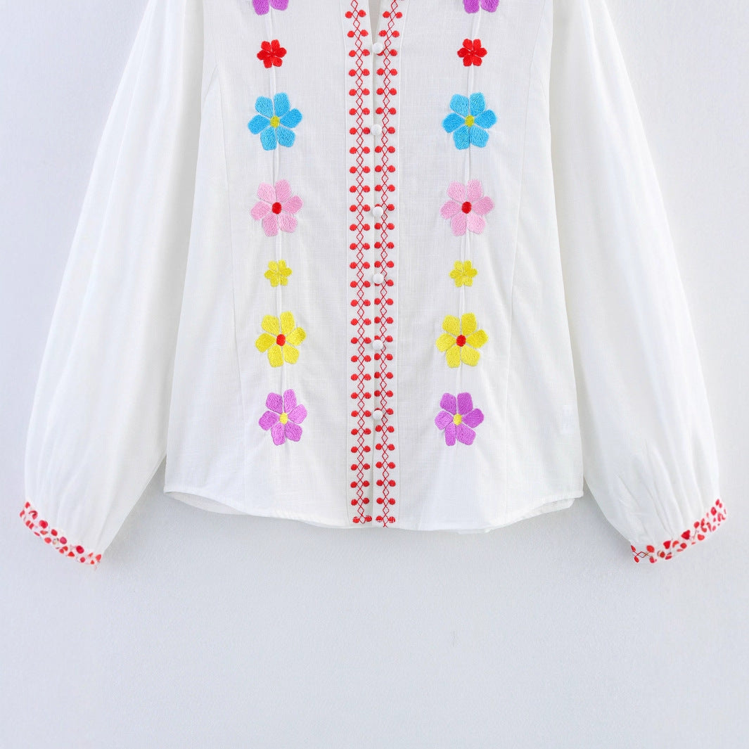 Damen Bluse mit bunten Stickereien und romantischem Rüschendesign