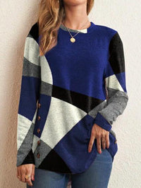 Blau mit Knöpfen