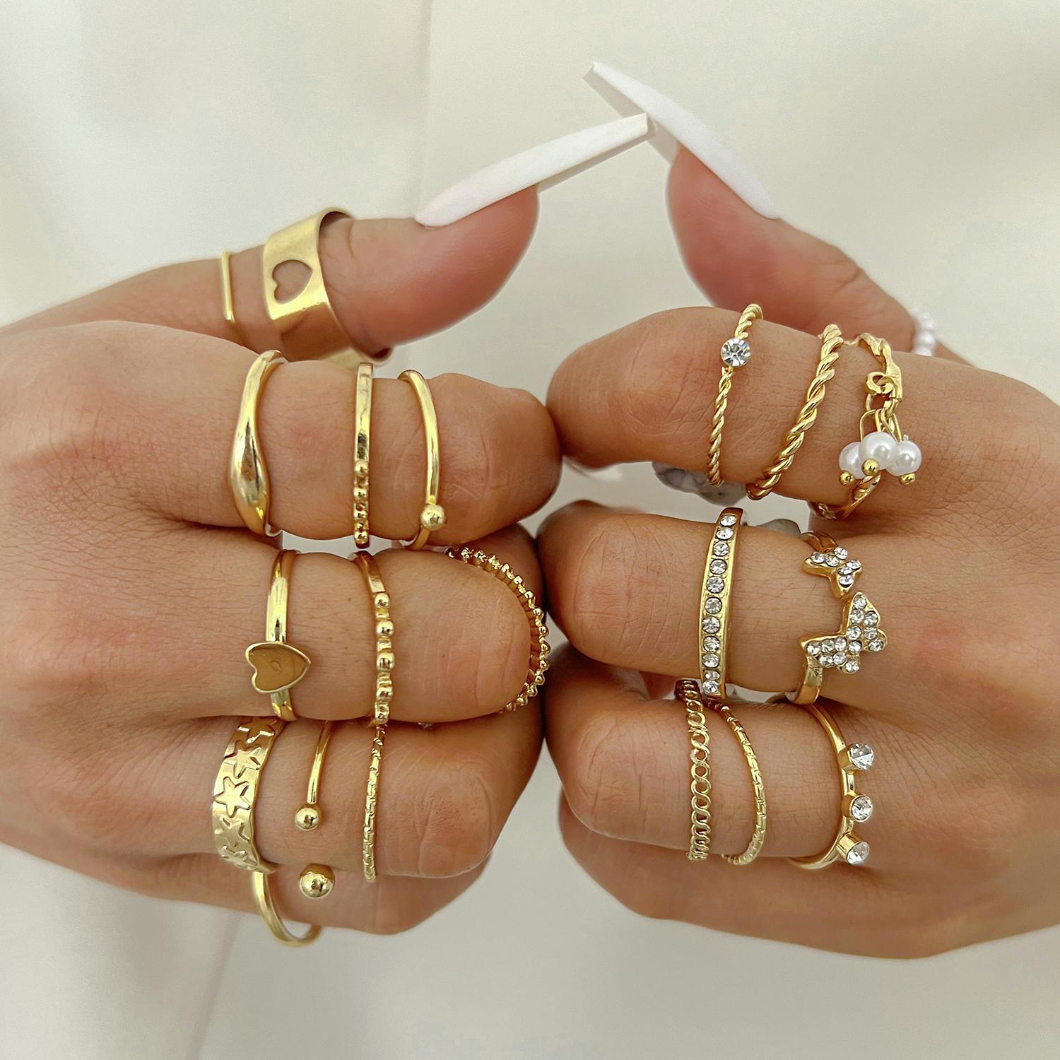 Damen Schmuckring-Set mit funkelnden Zirkonia und filigranem Design Shop Nory