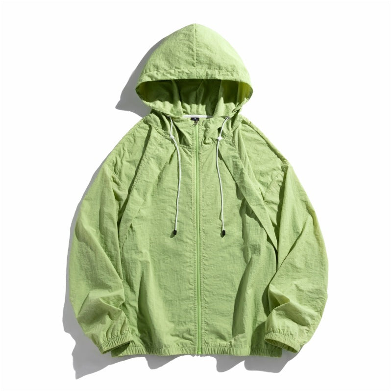Damen leichte Windjacke mit verstellbarem Kapuzensystem