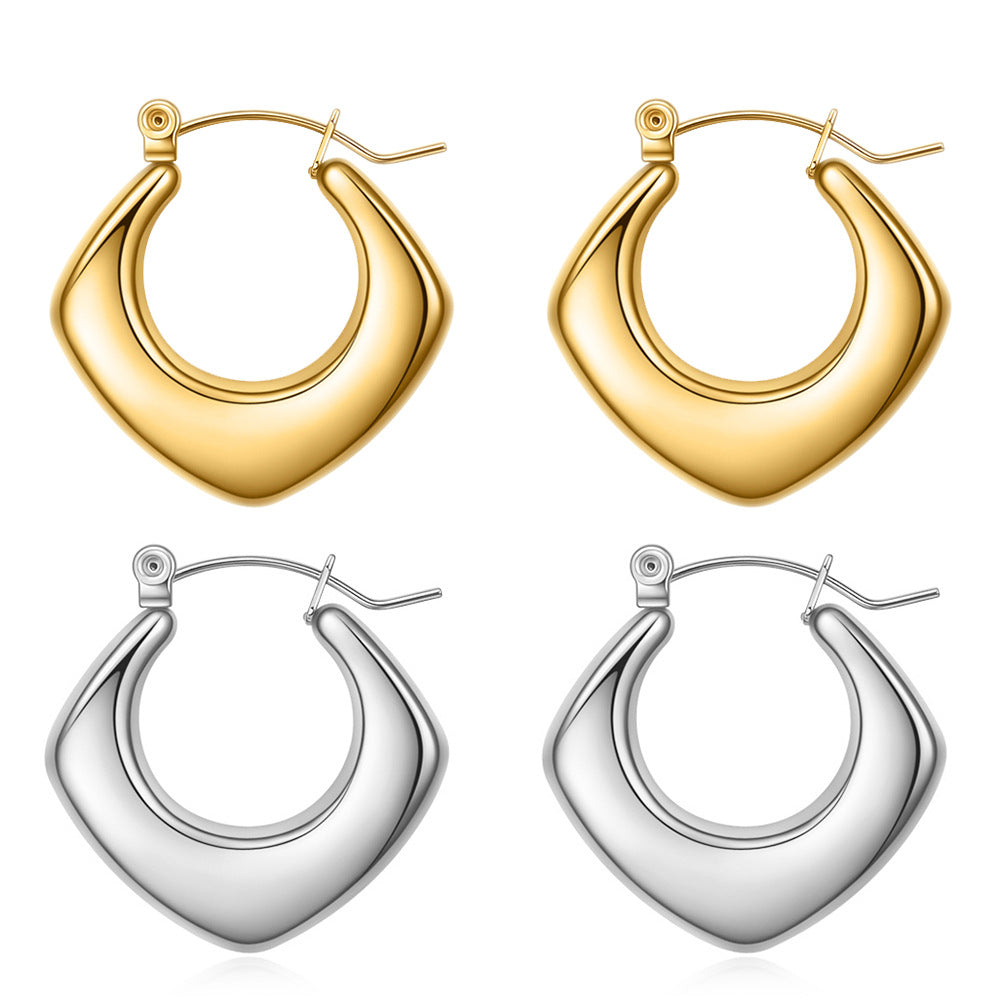 Damen Creolen im modernen, asymmetrischen Design Shop Nory