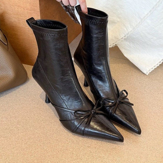 Damen elegante Plateau-Stiefeletten mit dekorativer Schnürung und spitzem Design