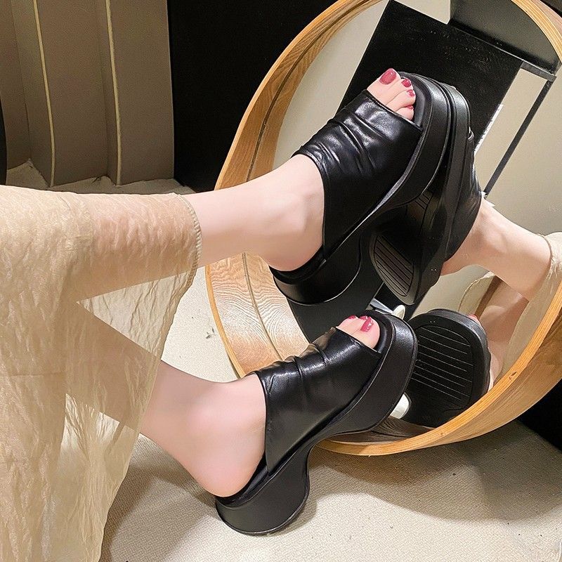 Damen Gepolsterte Plateau-Mules mit gerafftem Obermaterial und ergonomischer Komfortsohle Shop Nory