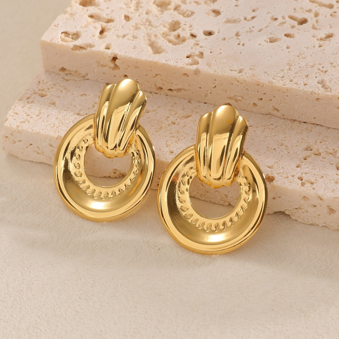 Damen Ohrringe mit modernem Spiralmuster Shop Nory