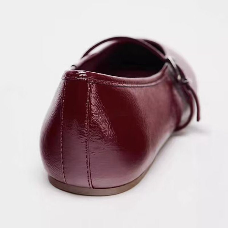 Damen Ballerinas mit verstellbarem Riemen und glänzendem Obermaterial