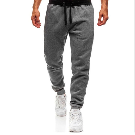 Herren nan taillierte Jogginghose mit elastischem Komfortbund, verstellbarem Kordelzug, eingearbeiteten Seitentaschen und geripptem Knöchelabschluss Shop Nory