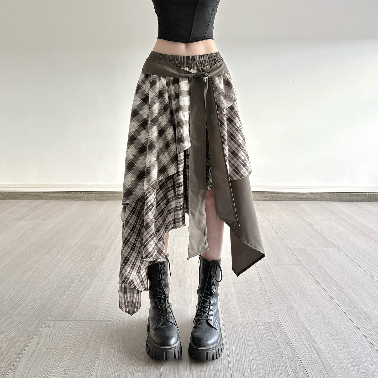 Damen asymmetrischer Wickelrock mit Karomuster und breitem Bindegürtel