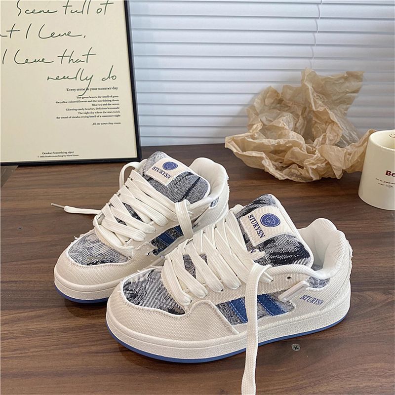 Damen modische Sneakers mit robustem Obermaterial und einzigartigem Design