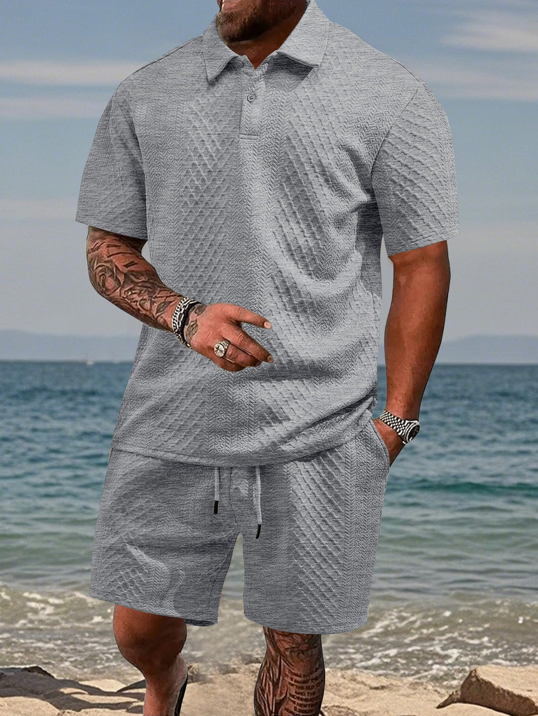 Herren nan geprägtes Strand-Ensemble mit offenem Kurzarm-Hemd und Kordel-Bermuda