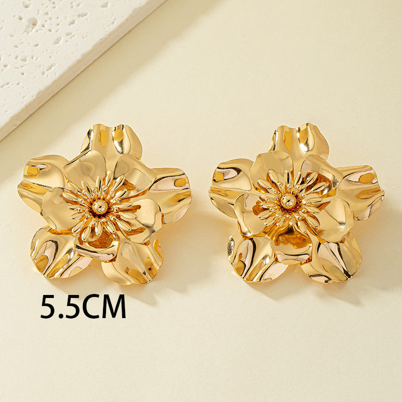 Damen Ohrstecker im eleganten Blumen-Creolen-Design Shop Nory