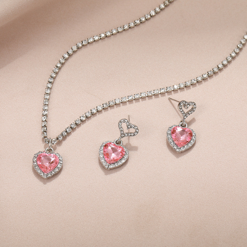 Damen Schmuckset mit herzförmigen Anhängern aus funkelndem Rosenquarz Shop Nory