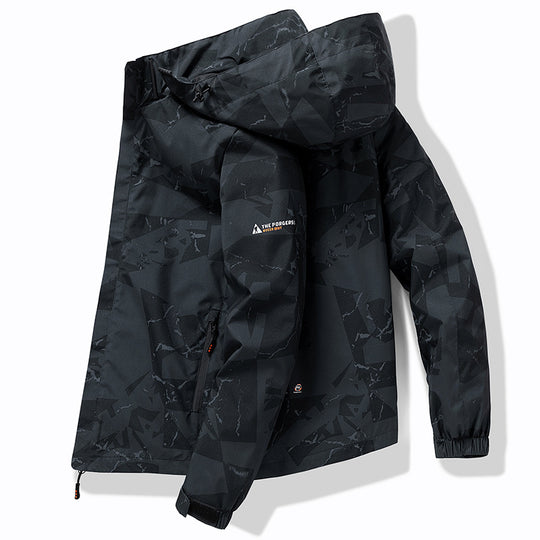 Herren Technische wasserdichte Kapuzenjacke mit grafischem Camouflage‑Print, Reißverschlusstaschen und verstellbarem Saum Shop Nory