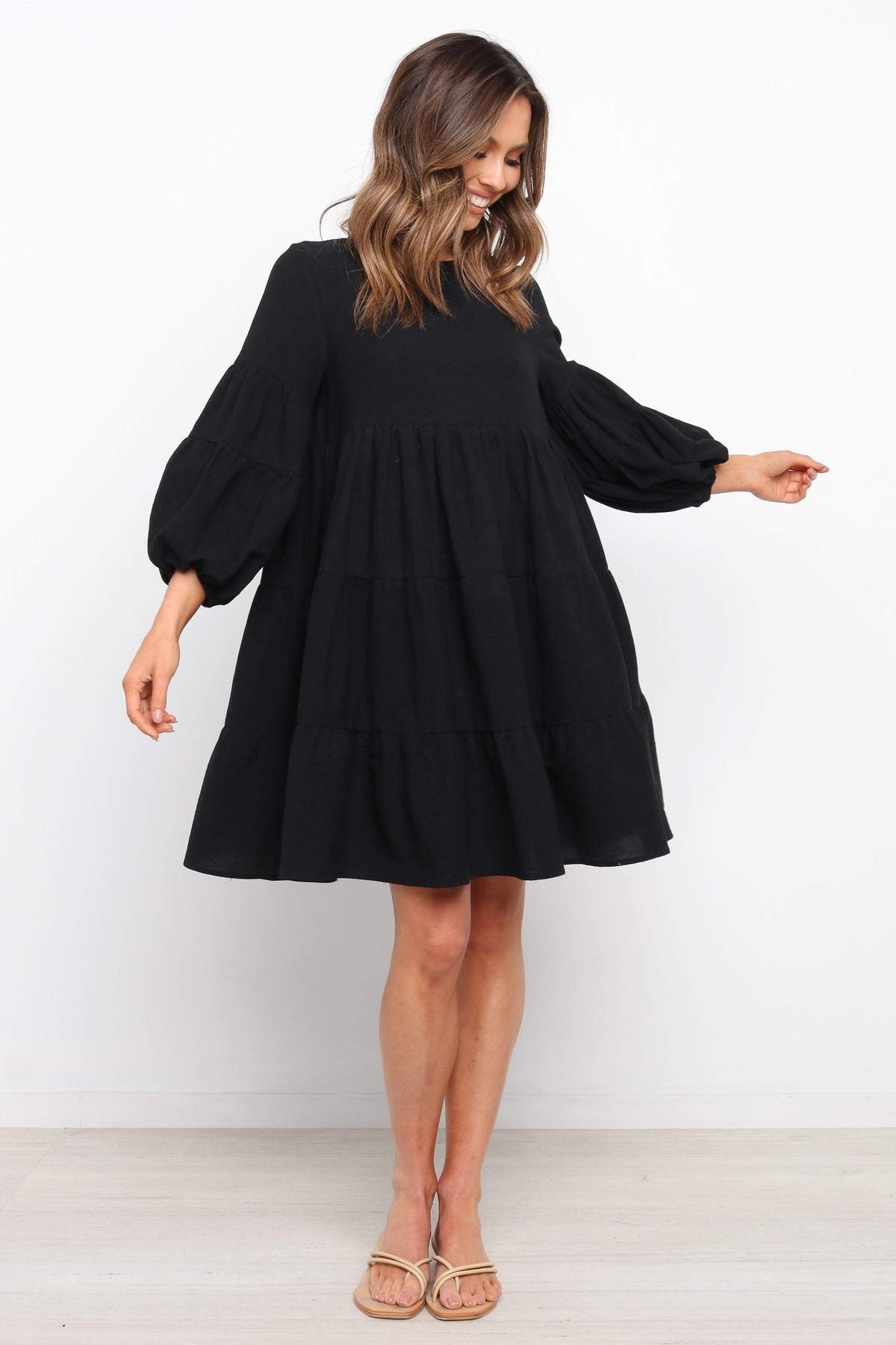 Damen romantisches Sommerkleid mit voluminösen Ärmeln und Rüschendetails