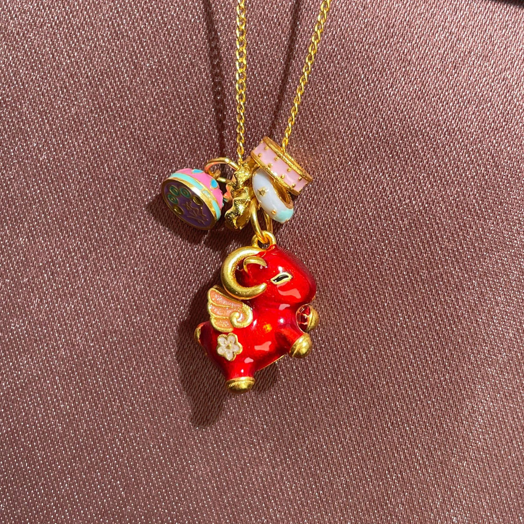 Damen Halskette mit originellem Elefanten-Anhänger und bunten Charms Shop Nory