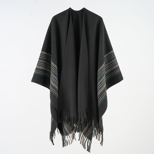 Damen Weichfallender Umlegeponcho mit gestreifter Bordüre und Fransensaum Shop Nory