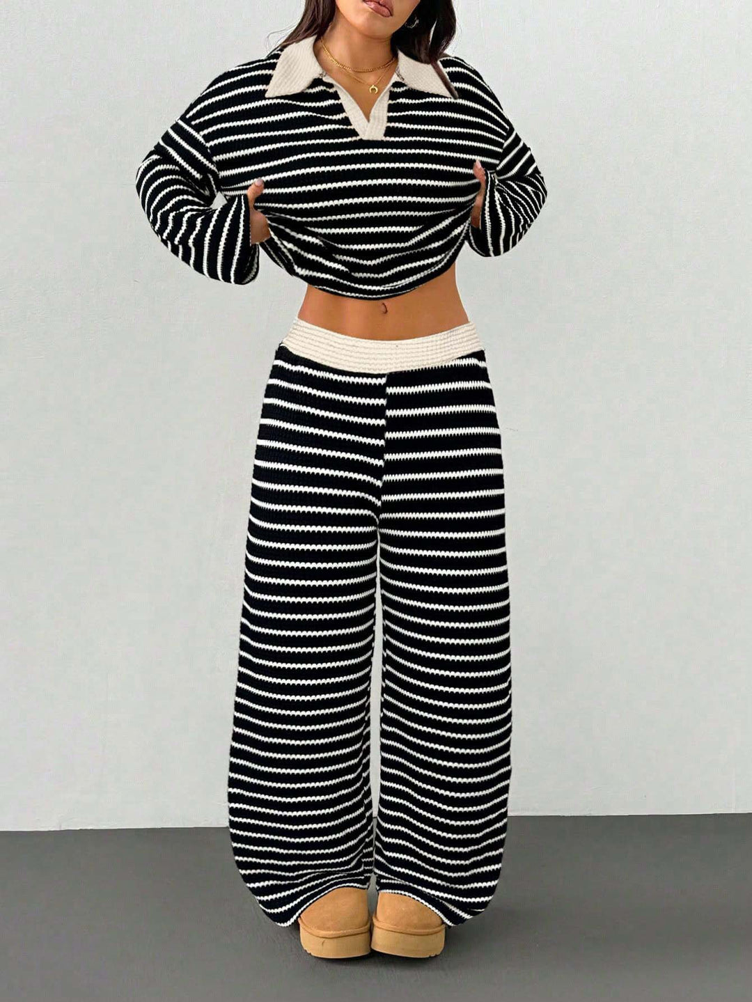 Damen Gestreiftes Strick-Set aus Polokrippenpullover und weiten Palazzo-Strickhose Shop Nory