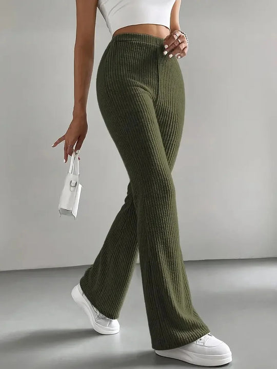 Damen Gerippte High‑Waist Schlaghose aus weichem Feinstrick Shop Nory