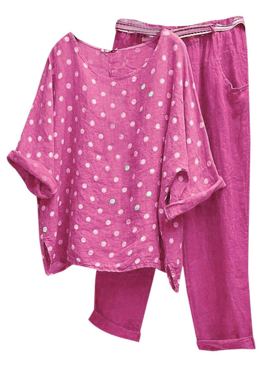 Damen Kombination aus leichten Rundhalsbluse mit Punkten und bequemen Hose