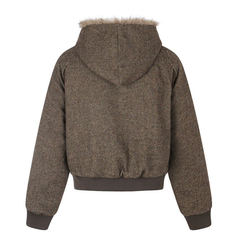 Damen Kapuzen-Bomberjacke mit Kunstfellfutter, asymmetrischer Mehrfachknopfleiste und geripptem Bund Shop Nory