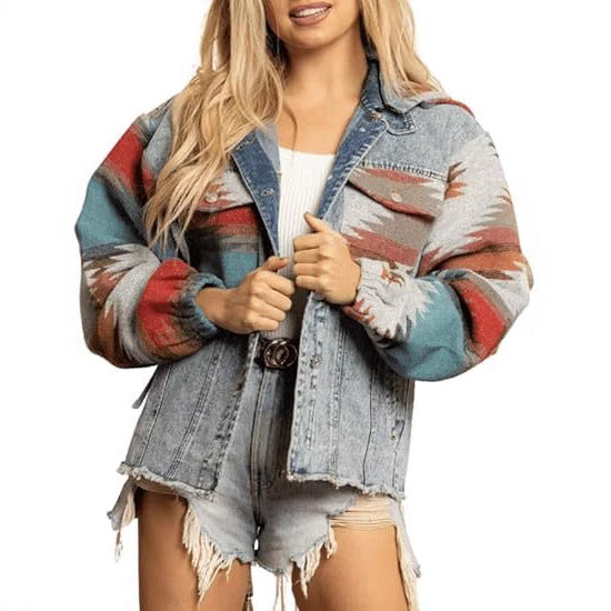 Damen Denimjacke im lässigen Boho-Stil mit Kapuze