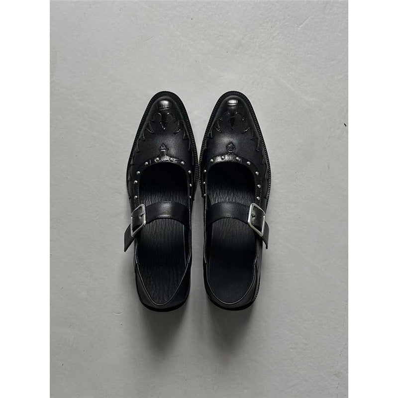 Damen Spitzer Mary-Jane-Loafer mit Schnallenriemen, Nietenbesatz und geprägtem Flammenmotiv Shop Nory