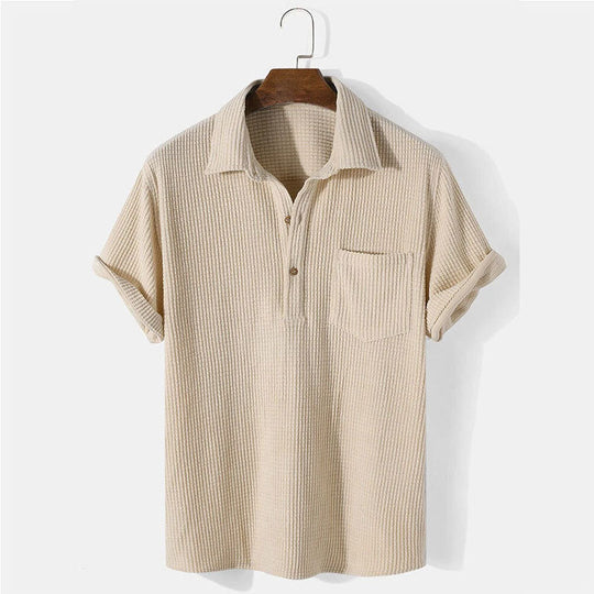 Herren nan Waffelstrick-Polo mit Hemdkragen, kurzer Knopfleiste und Brusttasche