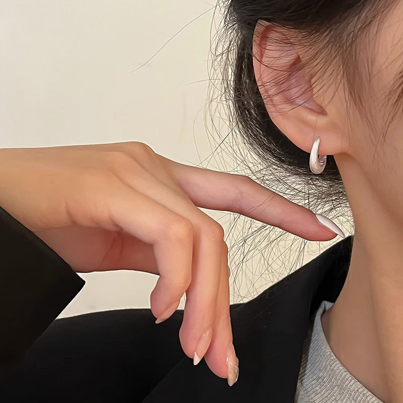 Damen Ohrhänger mit originellem Halbmonddesign aus hochwertigem Edelstahl Shop Nory
