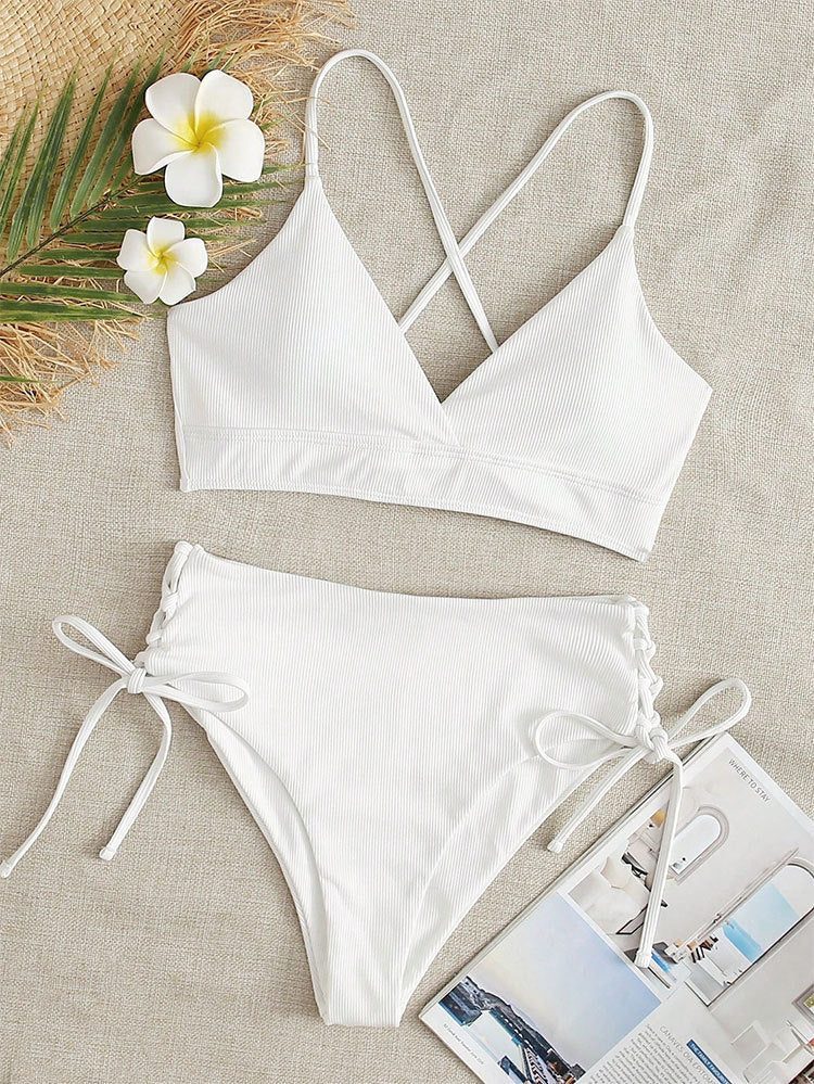 Damen Triangel-Bikini mit raffinierter Raffung Shopnory