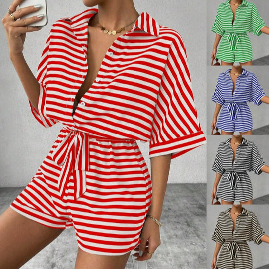 Damen Gestreifter Kurzoverall mit Hemdblusenkragen und Taillen-Bindegürtel Shop Nory