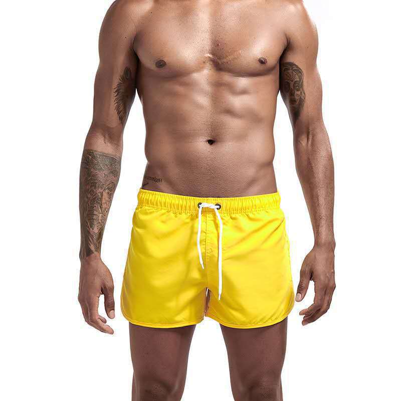 Herren Badeshorts mit schnell trocknendem Material und elastischem Bund