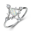 Damen Ring mit funkelnden Zirkonia und schimmerndem Opal-Motiv Shop Nory