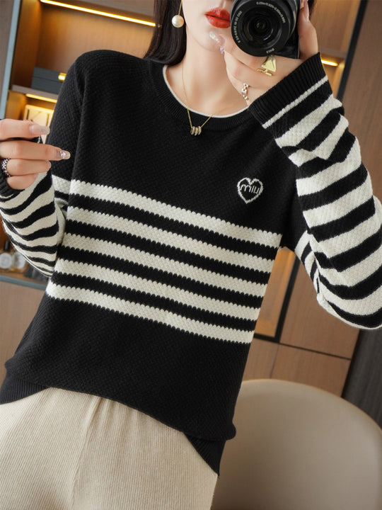 Damen Oversize-Strickpullover mit Wabenstruktur, kontrastierenden Streifen und dezentem Herzlogo Shop Nory