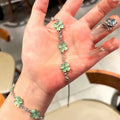 Damen Armband mit kunstvollen Blumenanhängern Shop Nory