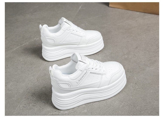 Damen Hochmodische Plateau Sneakers mit eleganter Silhouette