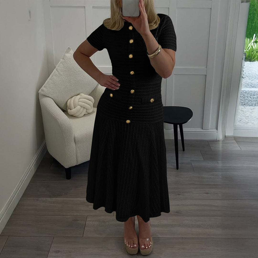 Damen Maxikleid mit eleganten Knopfdetails und strukturiertem Stoff