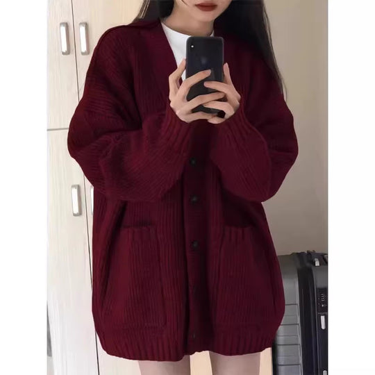 Damen Oversize Strickcardigan mit aufgesetzten Taschen und durchgehender Knopfleiste Shop Nory