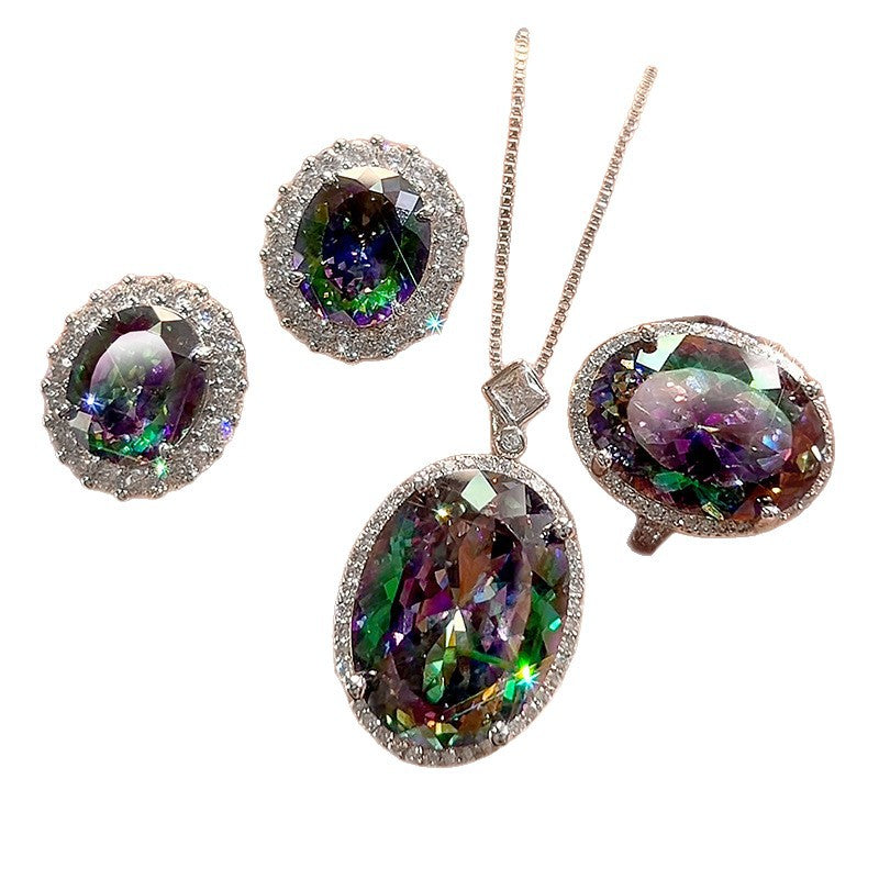 Luxuriöse mystische Topas Halo Anhängerohrringe und Cocktailring-Set
