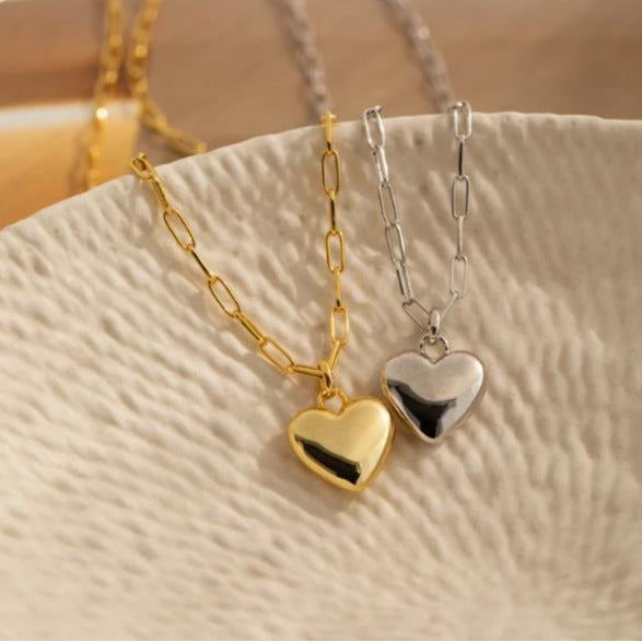 Damen Halskette mit Herzanhänger und feinen Gliederketten-Design Shop Nory