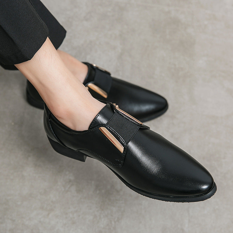 Herren elegante spitze Slip-On Business-Halbschuhe mit elastischer Gummilasche und dekorativen Metallapplikationen Shop Nory