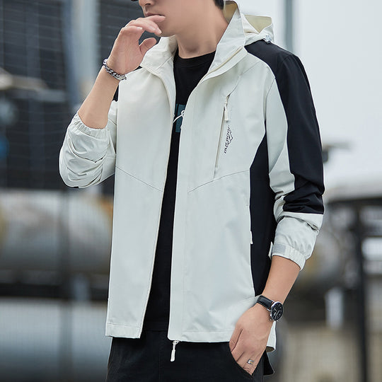 Herren Leichte wind- und wasserabweisende Kapuzenjacke im sportlichen Utility‑Style Shop Nory