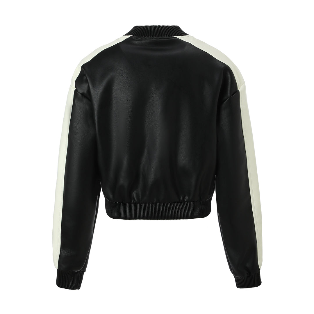 Damen Cropped College‑Bomberjacke aus Kunstleder mit kontrastierenden Streifen und Druckknöpfen Shop Nory
