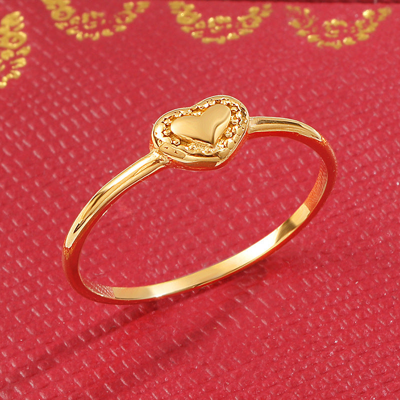 Damen Ring mit herzförmigem Design und funkelnden Akzenten Shop Nory