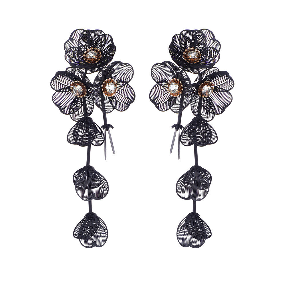 Damen Ohrhänger im eleganten floralen Design Shop Nory