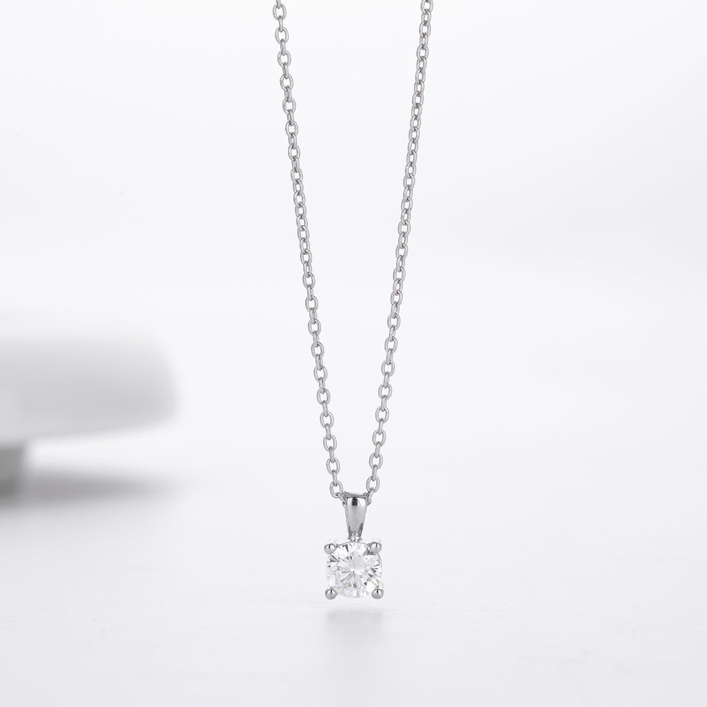 Damen Halskette mit funkelndem Zirkonanhänger aus hochwertigem 925 Sterling Silber Shop Nory