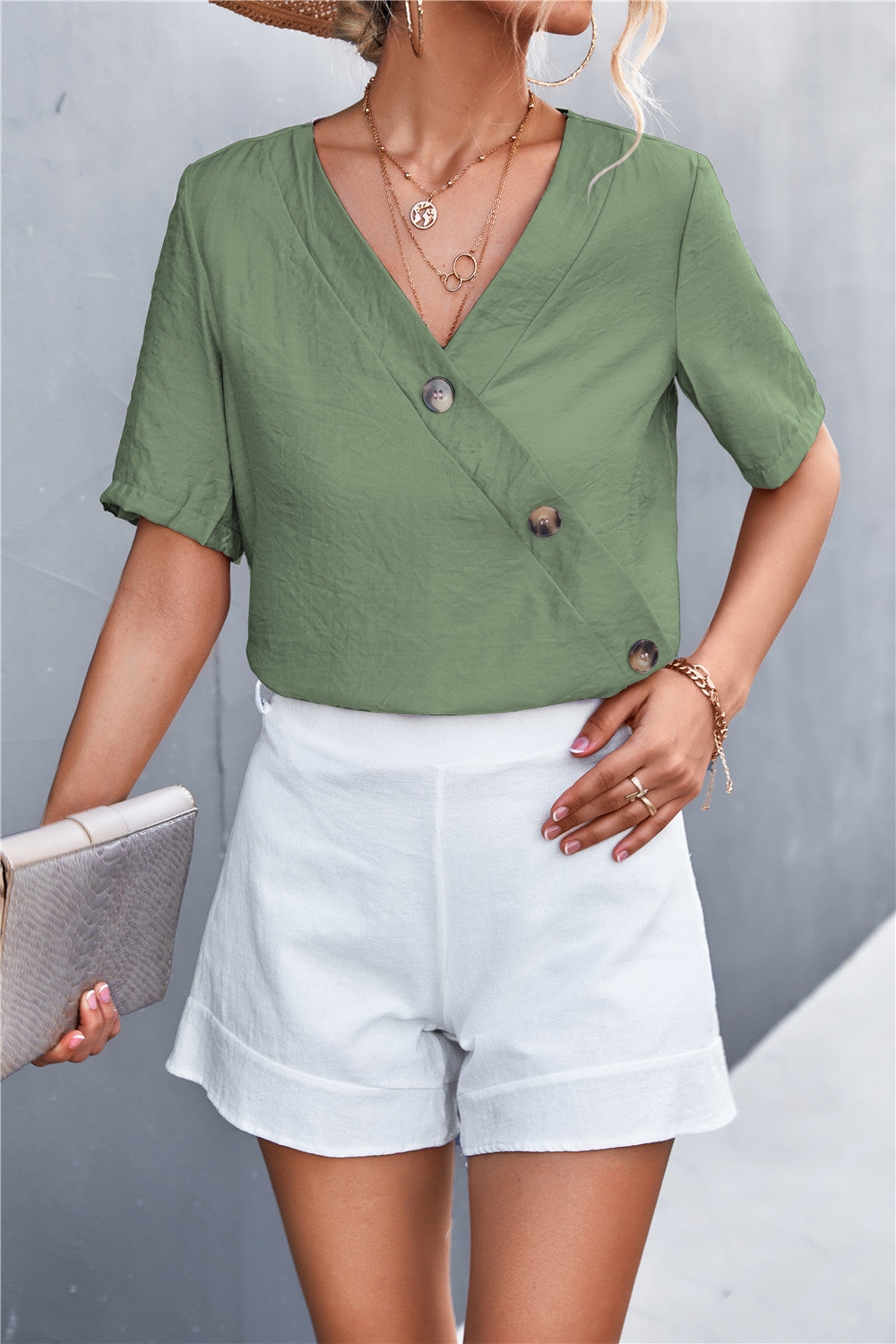 Damen lässige Bluse mit Wickeloptik und Knopfdetails