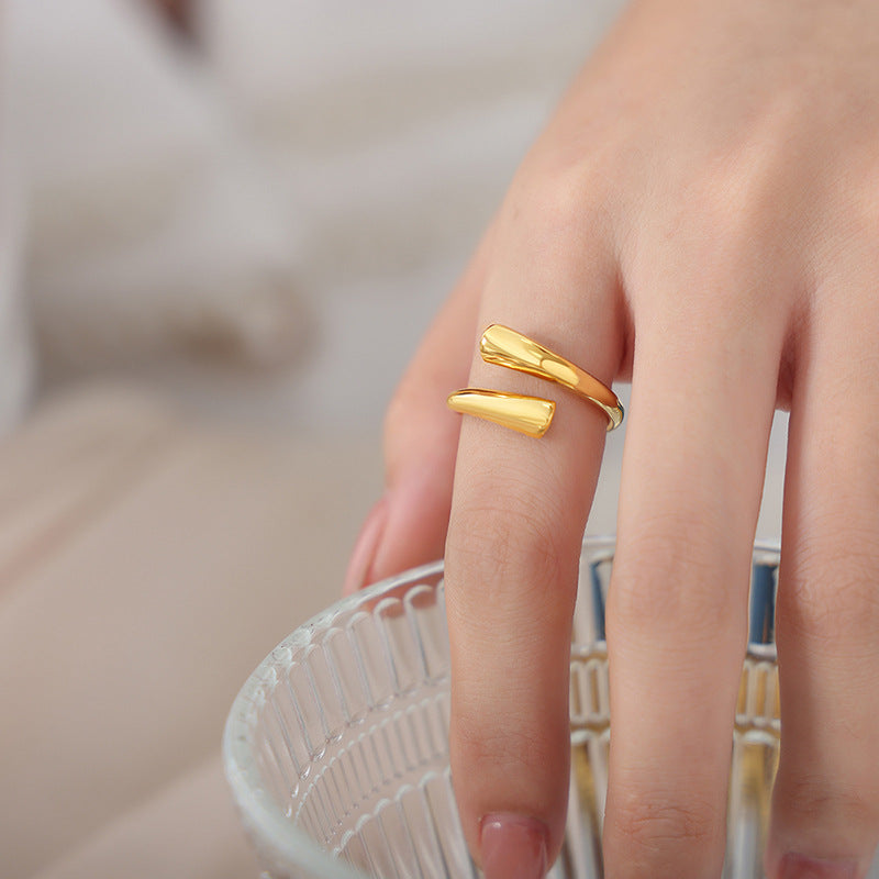 Damen Offener Ring aus hochwertigem Edelstahl mit modernem Wellenmuster Shop Nory