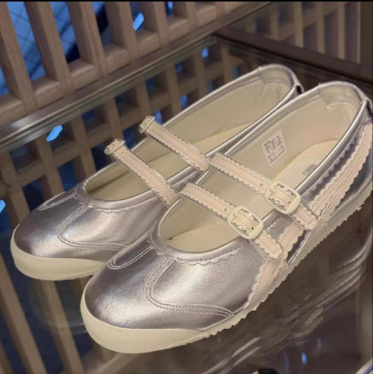 Damen Ballerina-Schuhe mit doppeltem Riemen und verspieltem Design